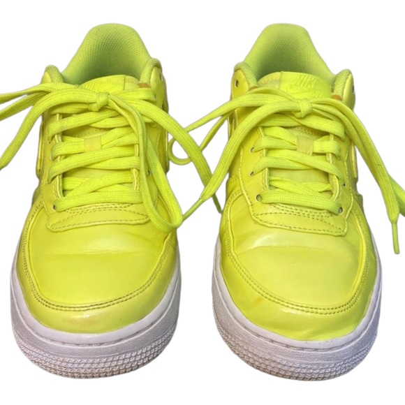 Nike Air Force Ones LV8 UV Volt / White - Picture 3 of 5